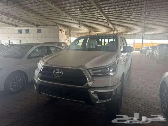 تويوتا هايلوكس SGLX ديزل اتوماتيك موديل 2024 مكينه 2.8 0