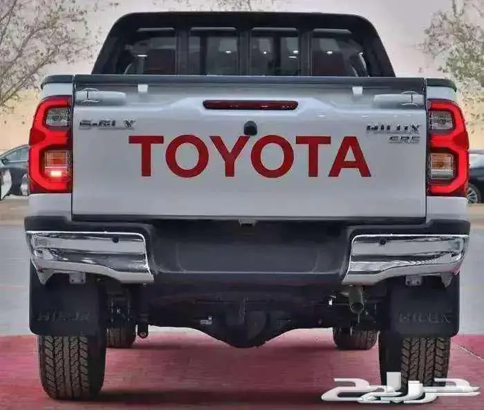 هايلوكس غمارتين S-GLX 4 4 اوتوماتيك بنزين 2025 سعودي 2