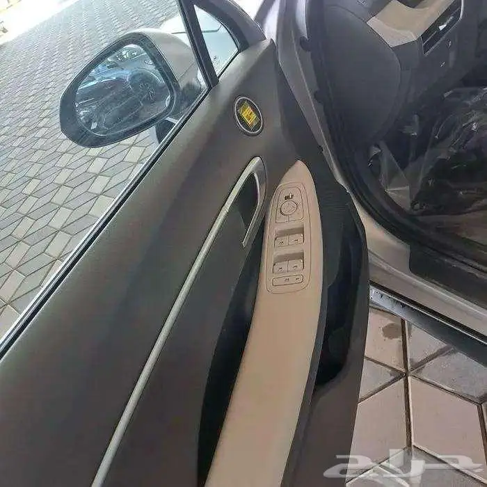 سوناتا ستاندر 2025 لدى شركة سفنز الكميه محدوده 6