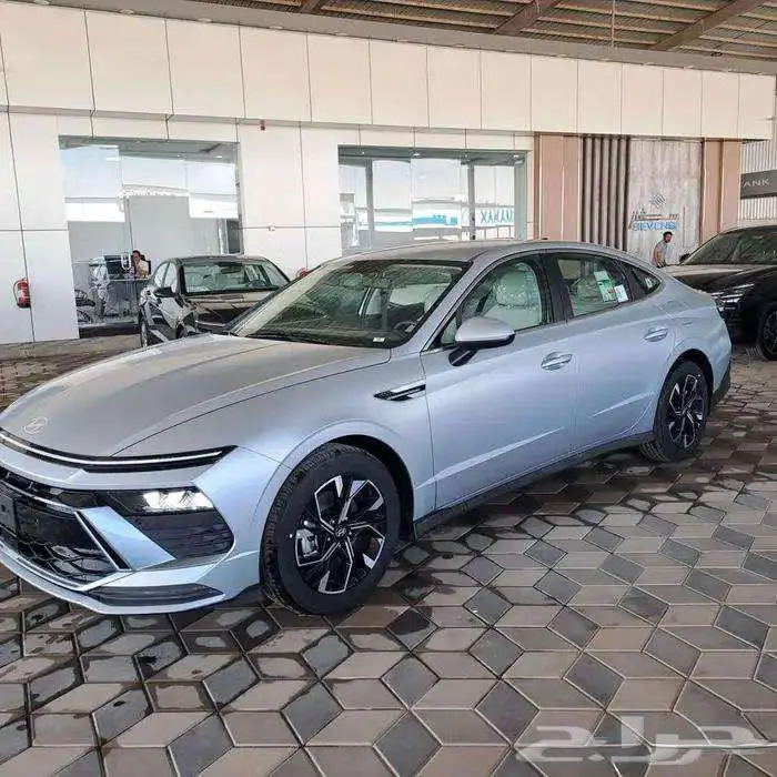 سوناتا ستاندر 2025 لدى شركة سفنز الكميه محدوده 0