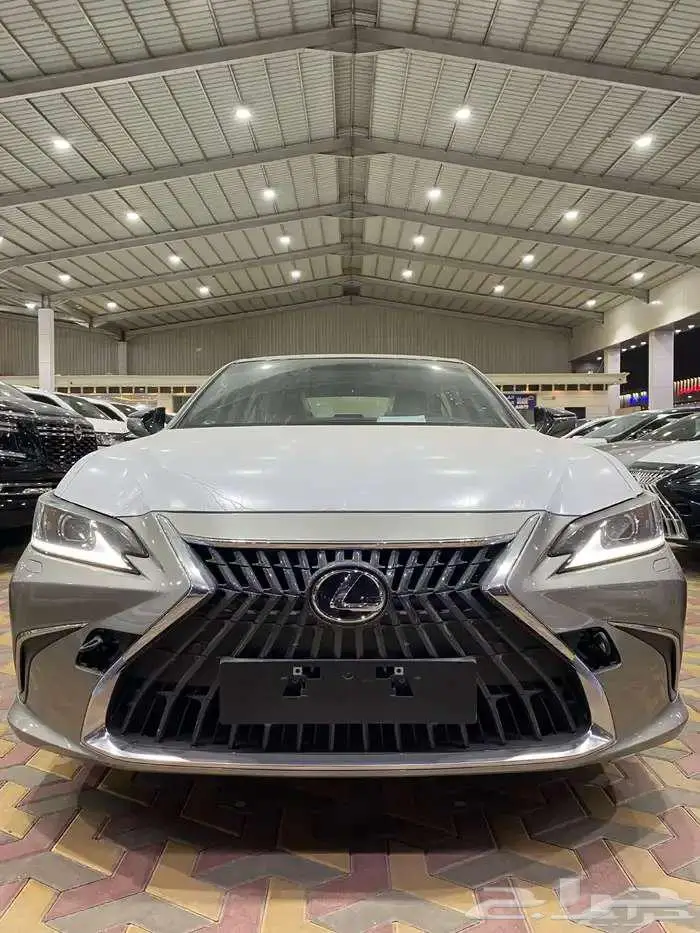ليكزز ES 350 CC 2025 7
