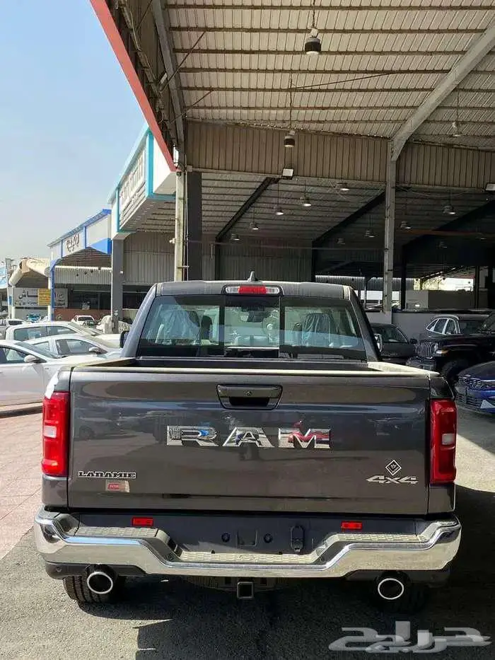 رام1500 لارامى 6سلندر فل كامل كاش وتقسيط متوفر لدينا 3
