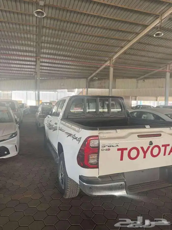 تويوتا هايلوكس SGLX ديزل اتوماتيك موديل 2024 مكينه 2.8 3