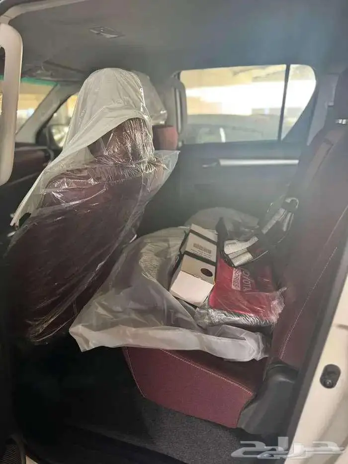 تويوتا هايلوكس SGLX ديزل اتوماتيك موديل 2024 مكينه 2.8 7