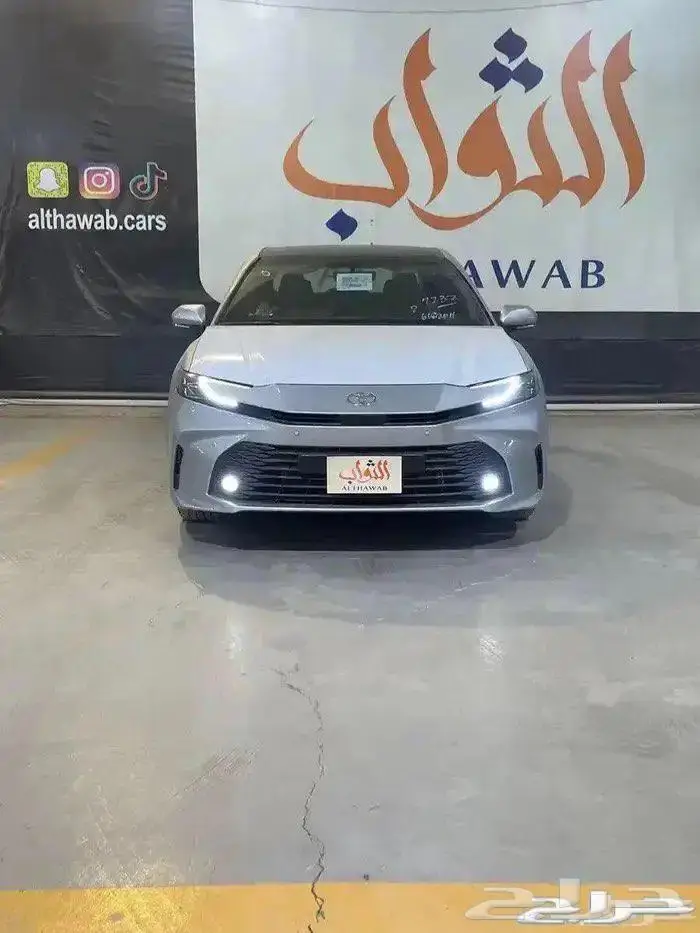 تويوتا كامري نص فل هايبرد سقف بانوراما 2025 كاش- تقسيط 4