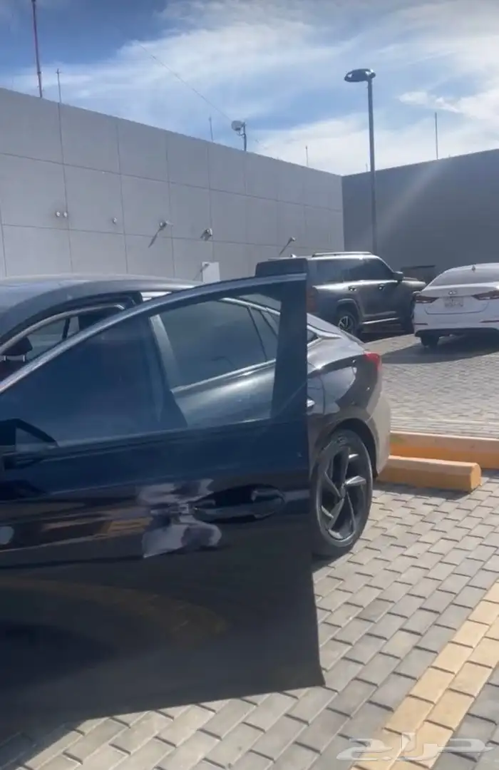 ام جي مواصفات سبورت ماشيه 20 الف لون اسود موديل 23 1