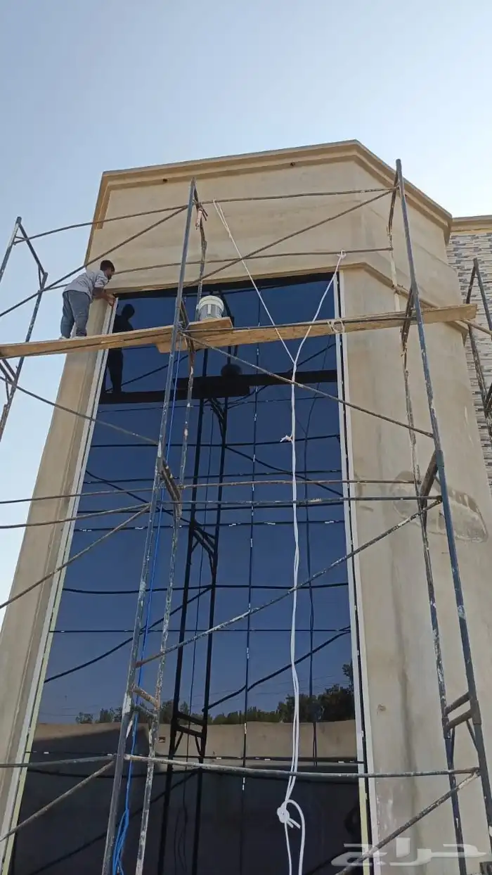 زجاج سيكوريت ودرابزين واجهات 1