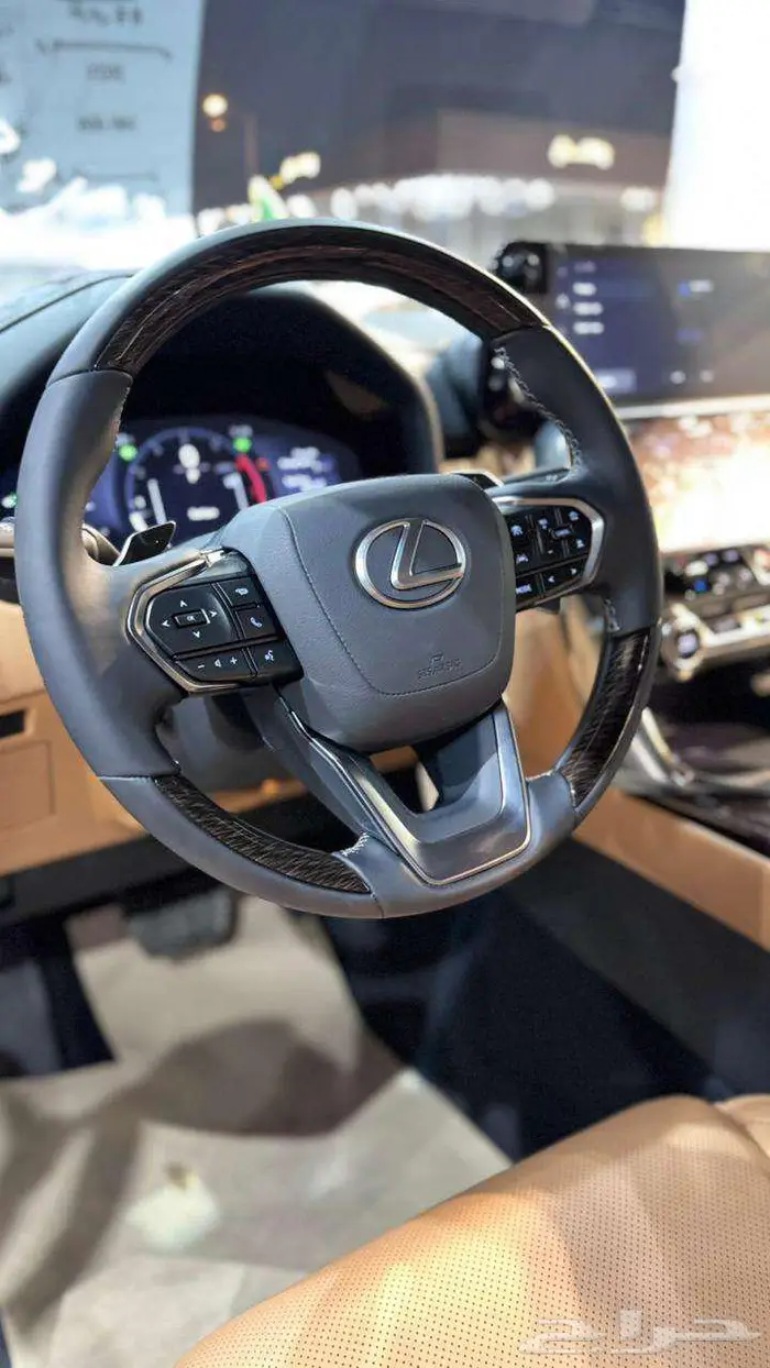 لكزس BB بريمي تايتنيوم 2025 3