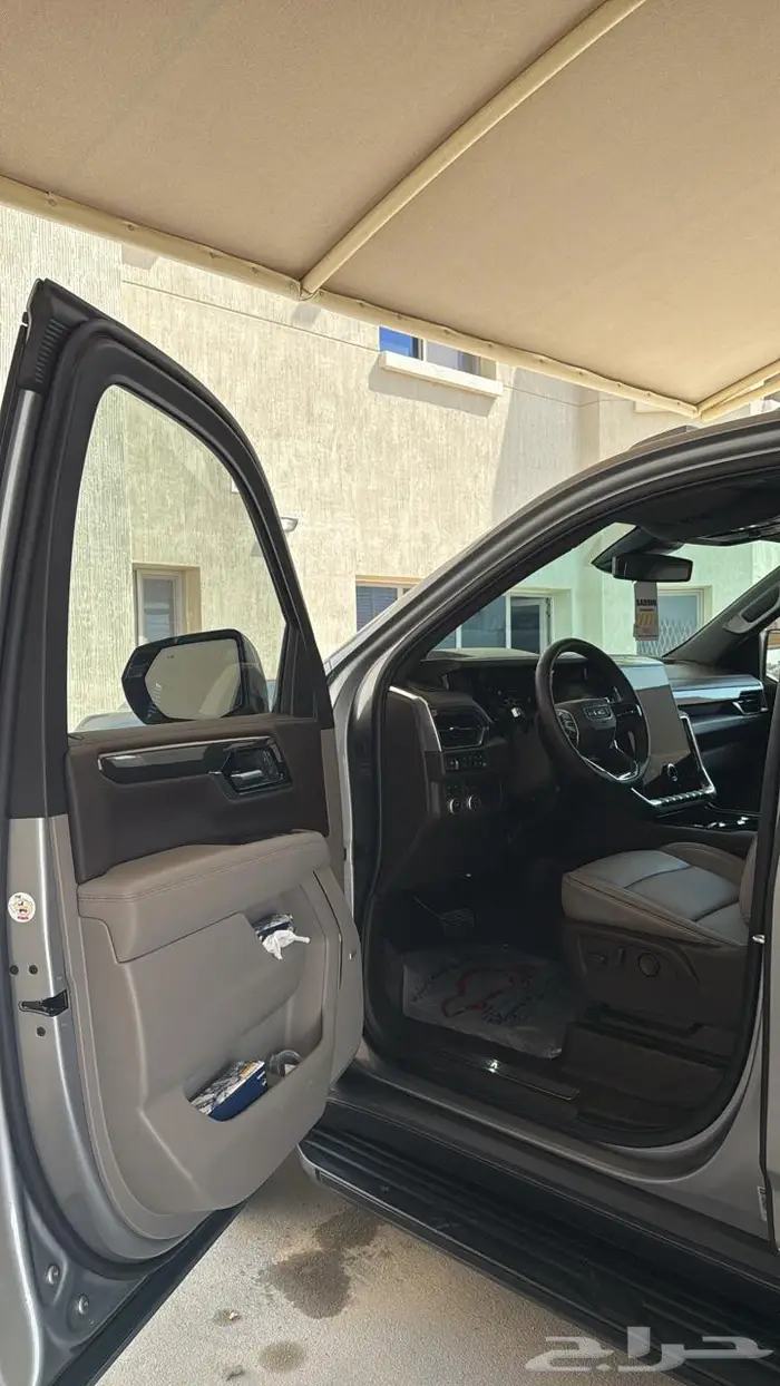 يوكون اليفيشن 2025 4