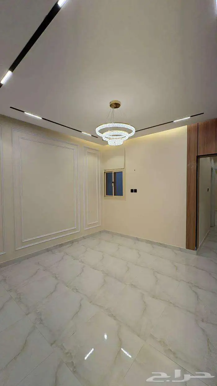 شقة دور ثاني للبيع بحي البوادي ( سطح خاص مطبخ راكب ) 5