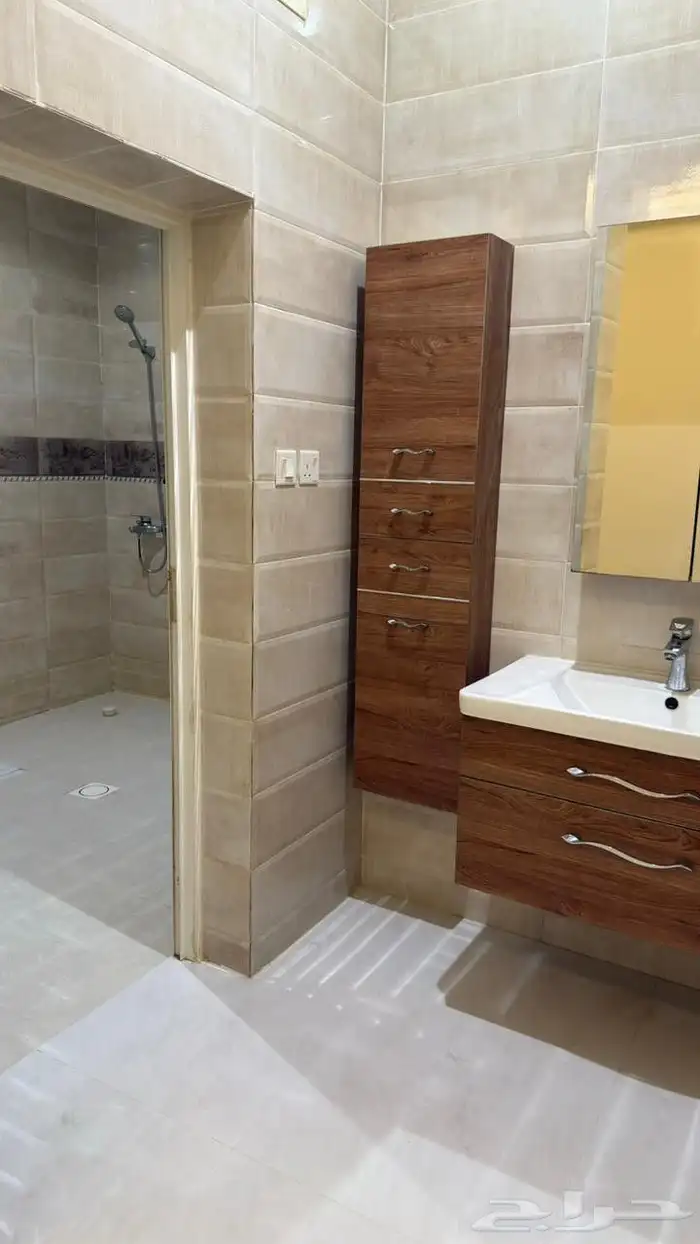 شقة مفروشة فاخرة للإيجار 4