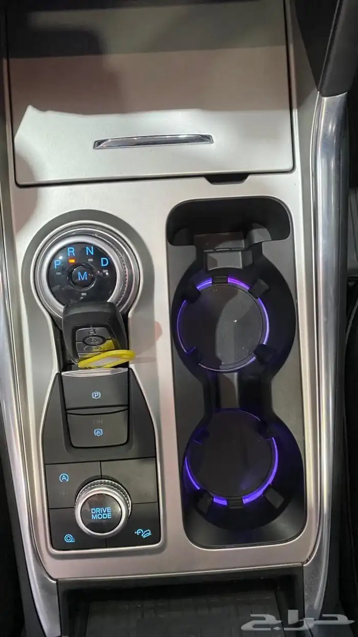 فورد اكسبلورر2020فل لميتدد(بنزين)4سلندر تيربو 11