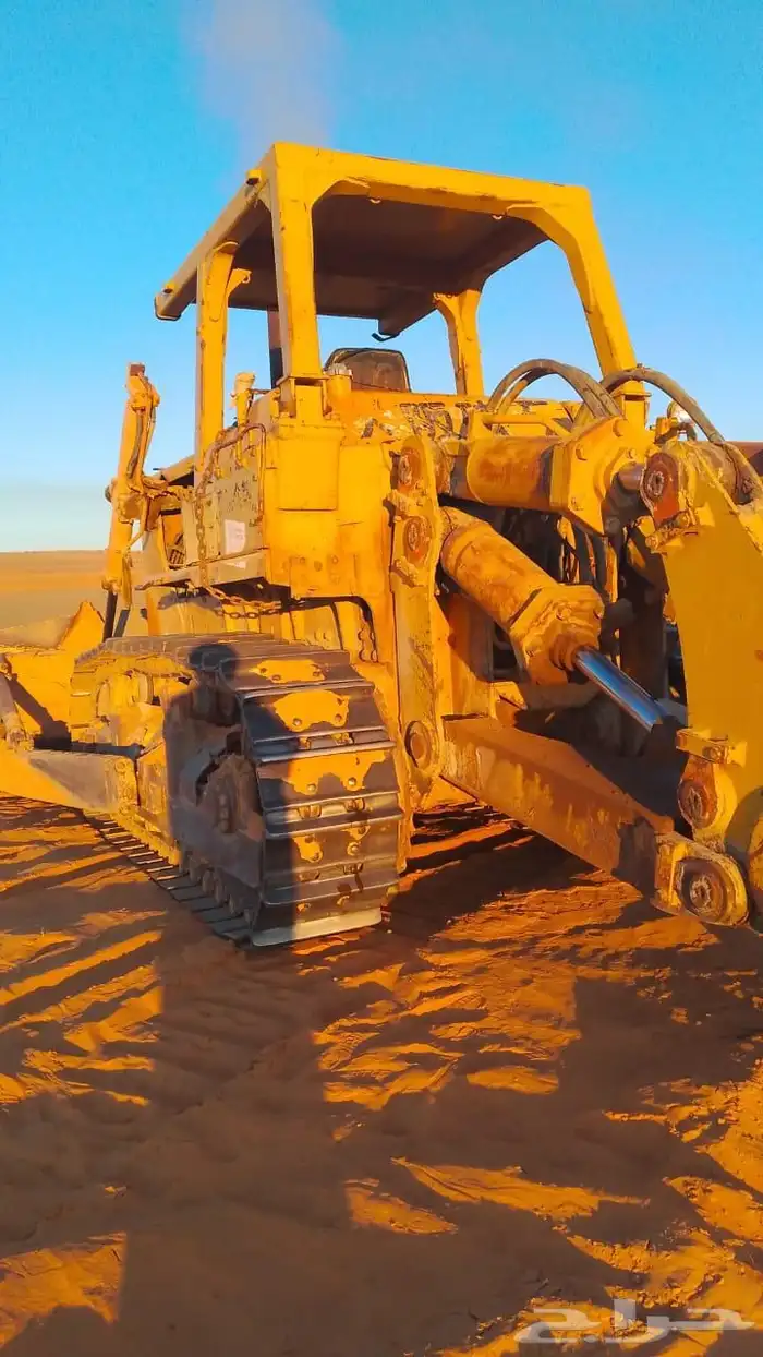 بلدوزر كوماتسو 155 d 2