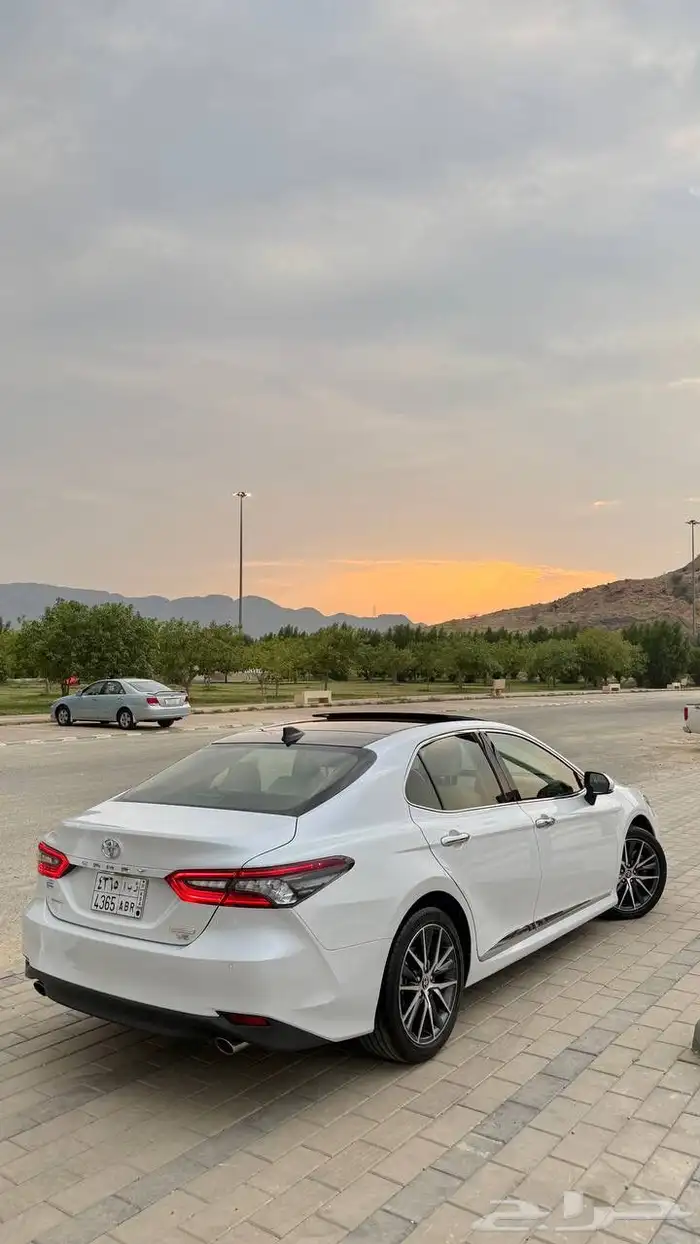 كامري 2021 مخزن 6 سلندر ليمتيد اديشن 16