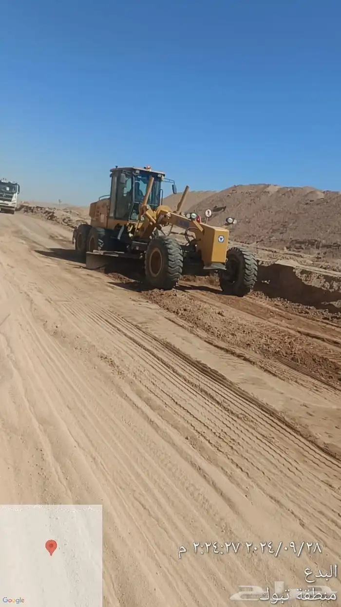 Dump trucks excavators wheel loaders graders water tankers 9