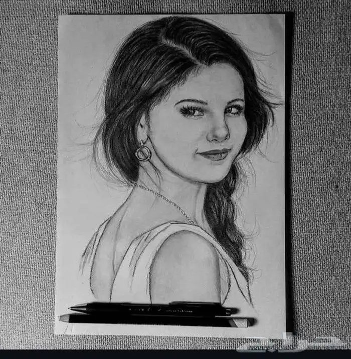 رسامه رسم يدوي 2