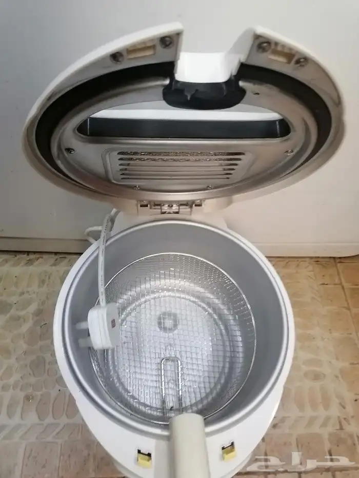 قلايه بالكعرباء سعتها 2 لتر جديده 0