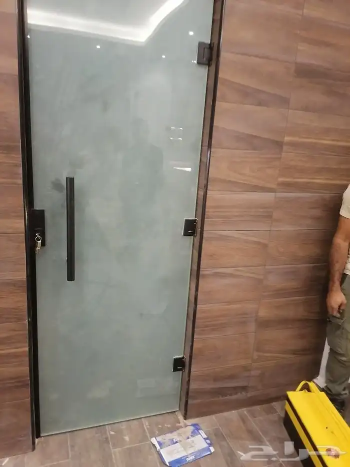 زجاج سكريت 8