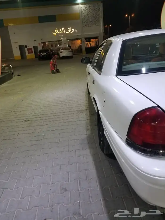 فورد فكتوريا للبيع 2010 5