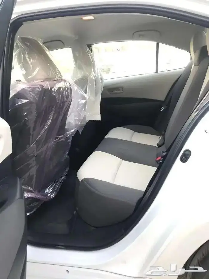 تويوتا كورولا XLI 2.0 مطور بنزين 2025 4