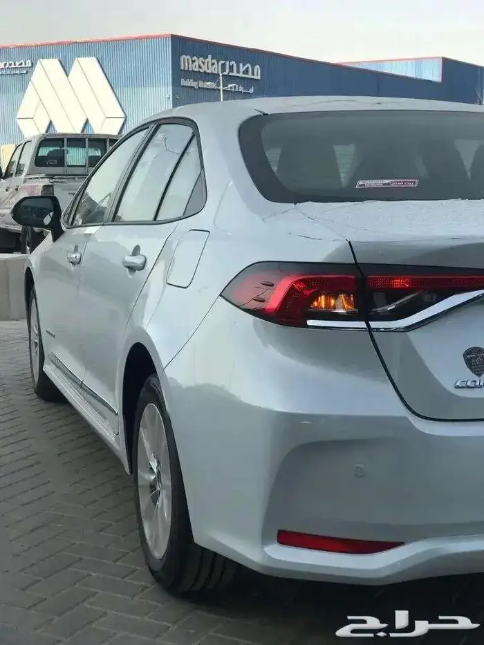 تويوتا كورولا XLI 2.0 مطور بنزين 2025 7