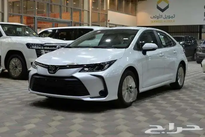 تويوتا كورولا XLI 2.0 مطور بنزين 2025 8