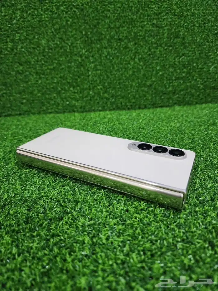 جلاكسي سامسونج. samsung Z Fold 4 4