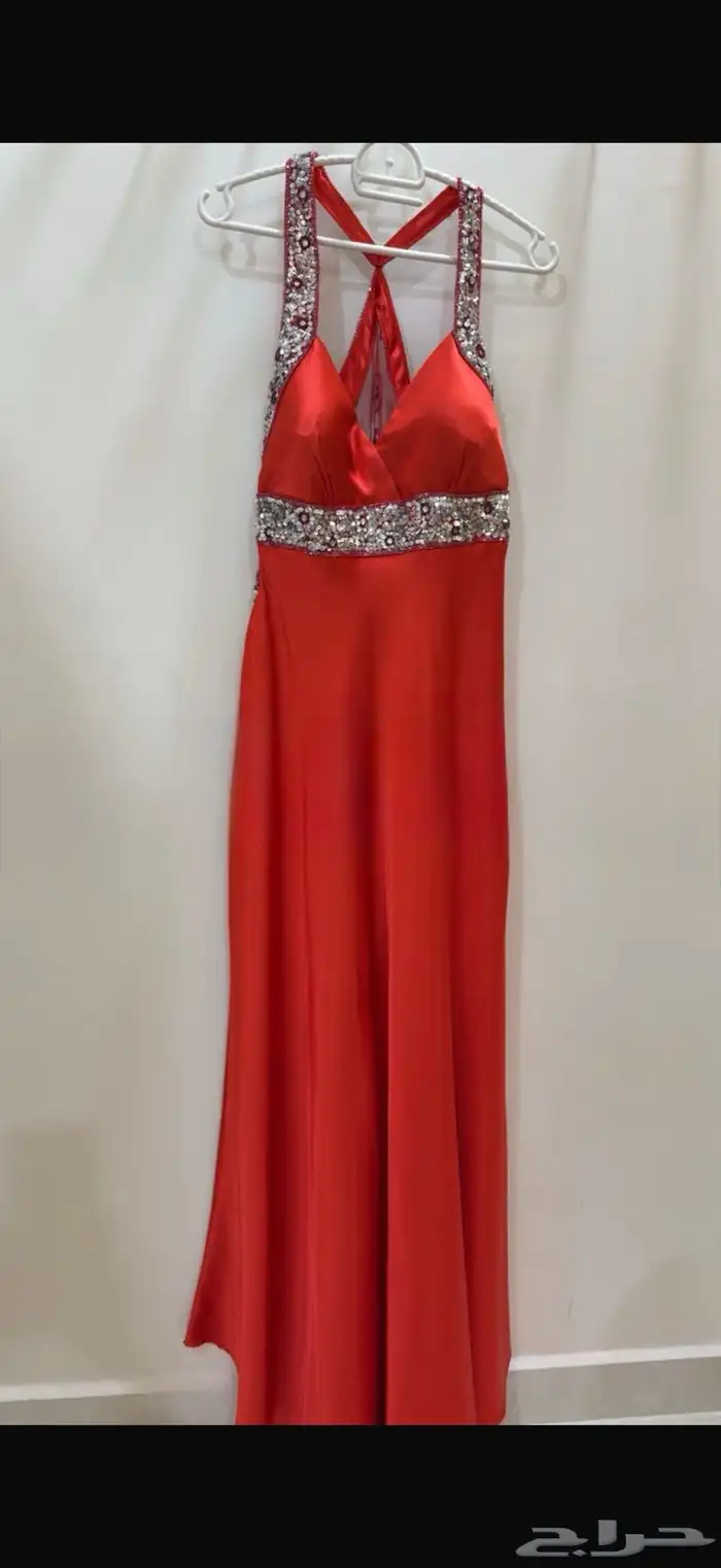 فساتين وشنطه مواليد وطاولة دراسه 2