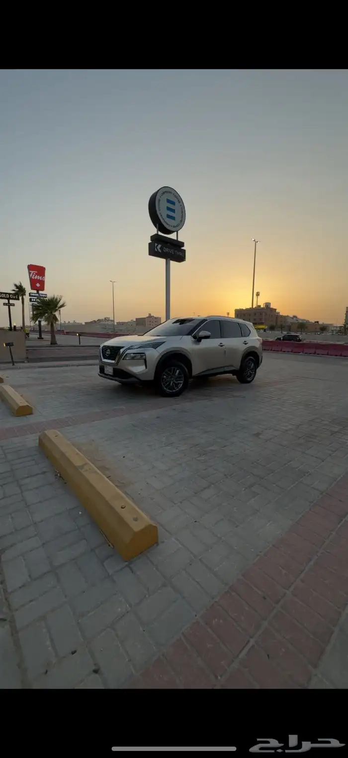 نيسان اكستريل 1