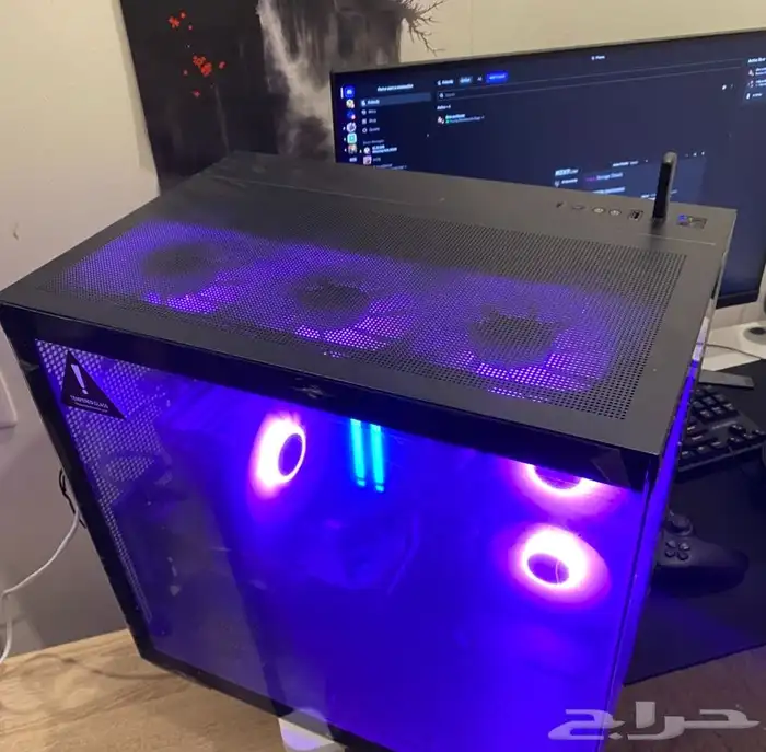 كمبيوتر بيسي pc للبيع مواصفات قويه و شاشه 0