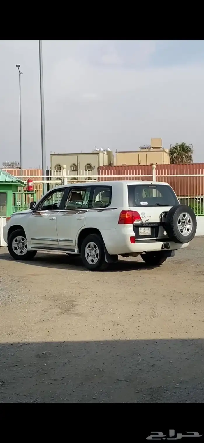 جيب لاندكروزر جي اكس هدد بريمي فل كامل قير عايدي 0