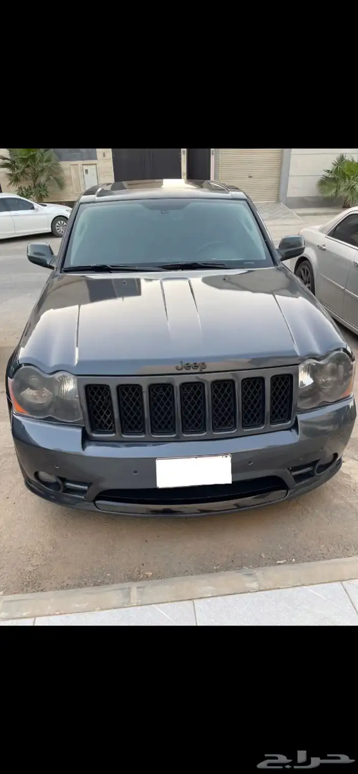 للبيع قراند شروكي srt 2008 7