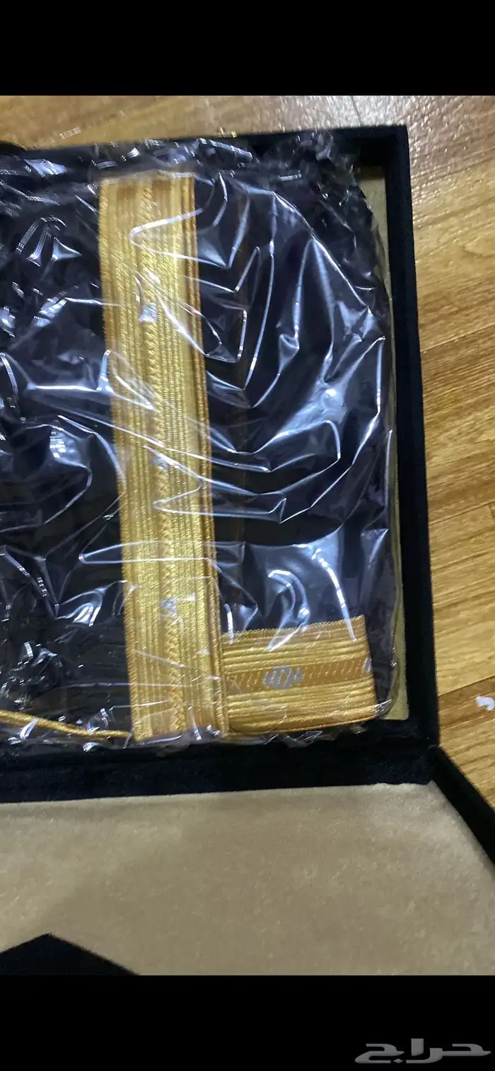 بشوت صناعه يدويه وكمبيوتر ثقيله وخفيفه للبيع 1