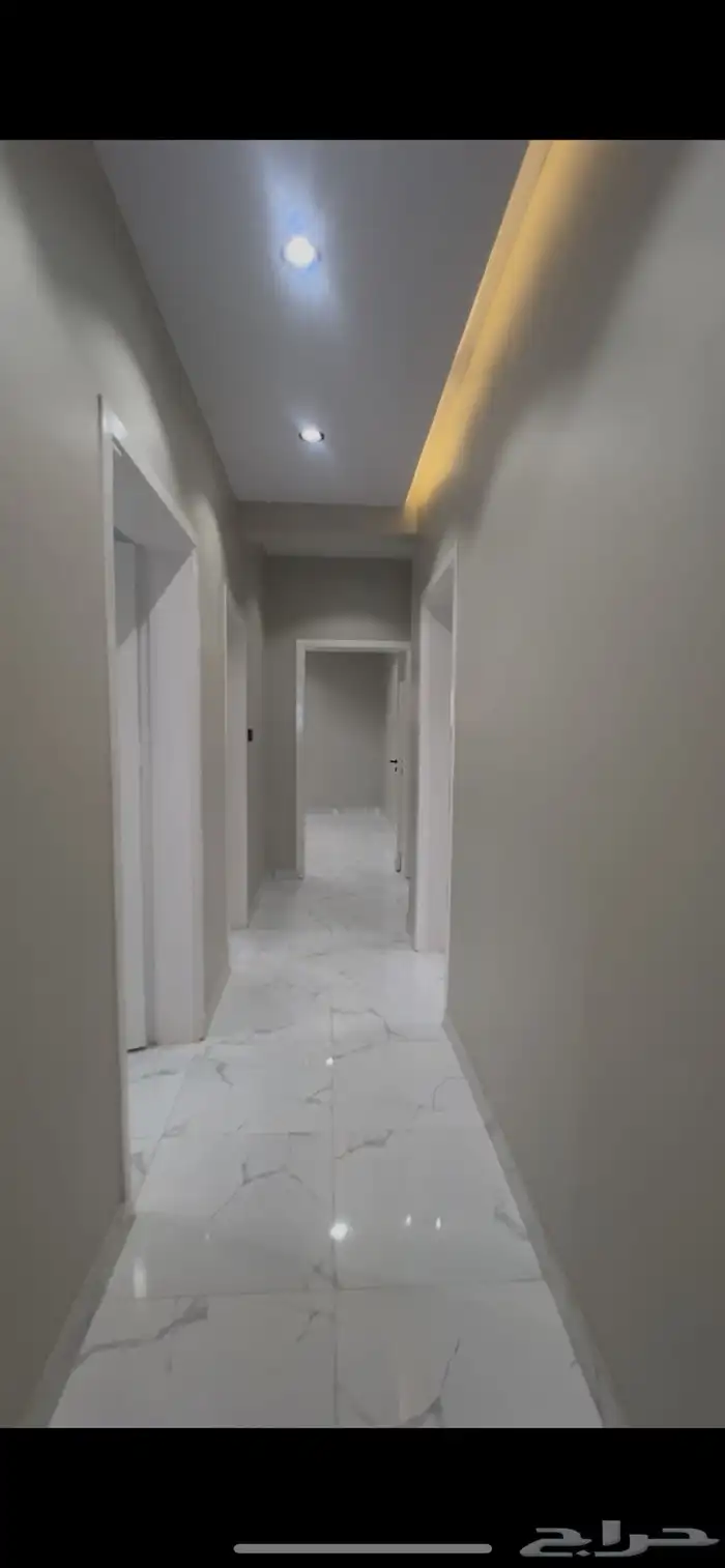 للبيع شقه حي النظيم تبوك 10