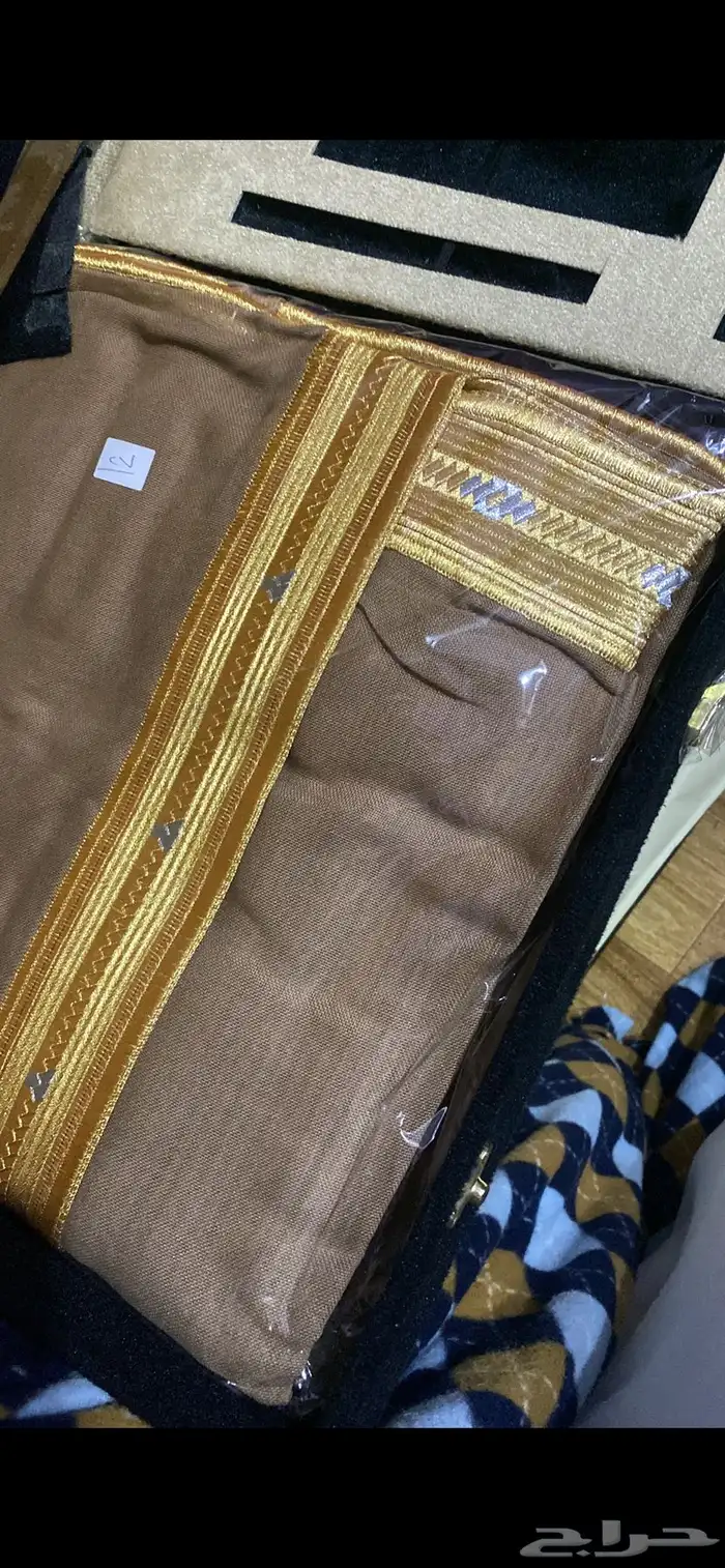 بشوت صناعه يدويه وكمبيوتر ثقيله وخفيفه للبيع 2