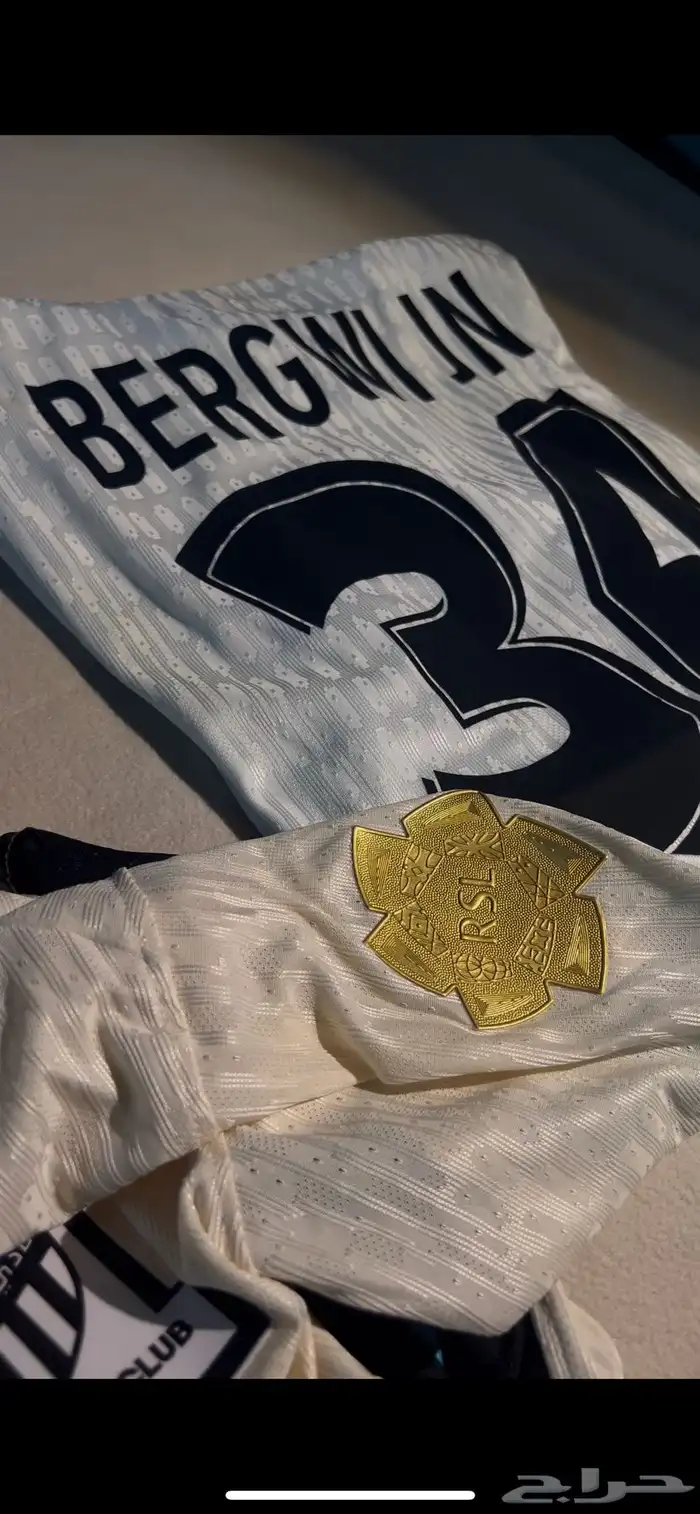 تيشيرتات الاتحاد 1