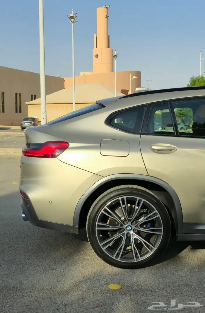 بي ام X4 مالك اول 2021 17
