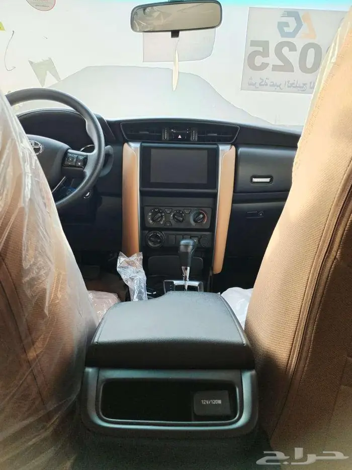 فورشنر GX2 بنزين موديل 2025 8