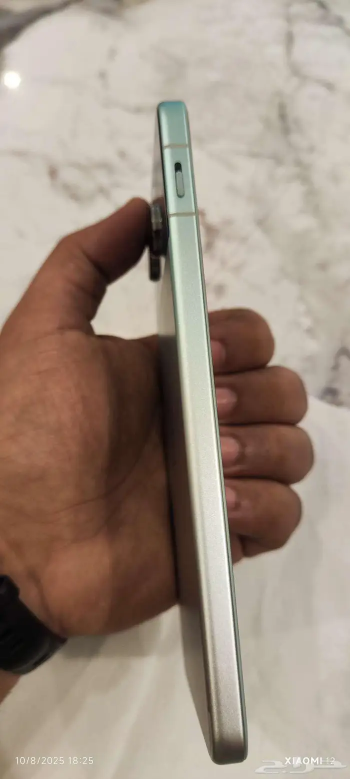 ون بلس نورد 4 جديد بس فتح من الكرتون 2