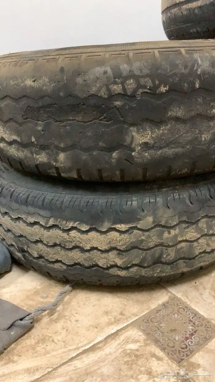 4 جنوط بكفراتها 5