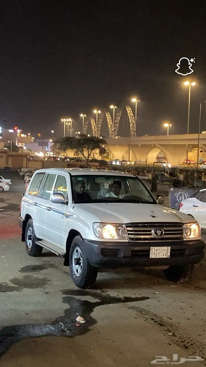 صالون هدد 2006 مخزن ماشي104000 قابل للزياده البسيطه 0