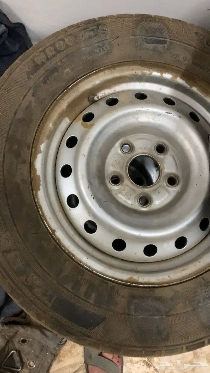 4 جنوط بكفراتها 1