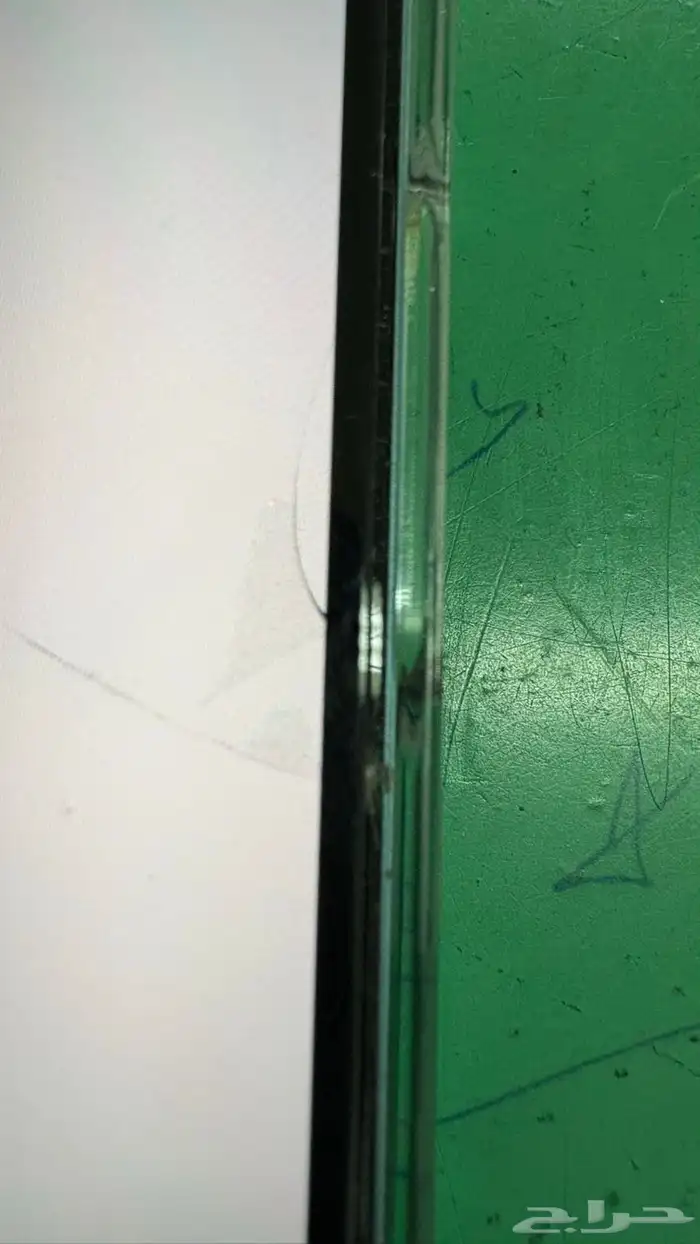 ايفون 16 العادي للبيع 3