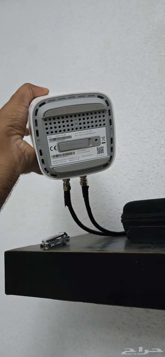 راوتر ZTE 5G مستعمل .يدعم جميع الشرايح ومعدل 1