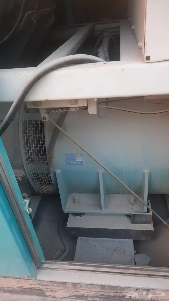 مولدات كهرباء وتور لايت 4