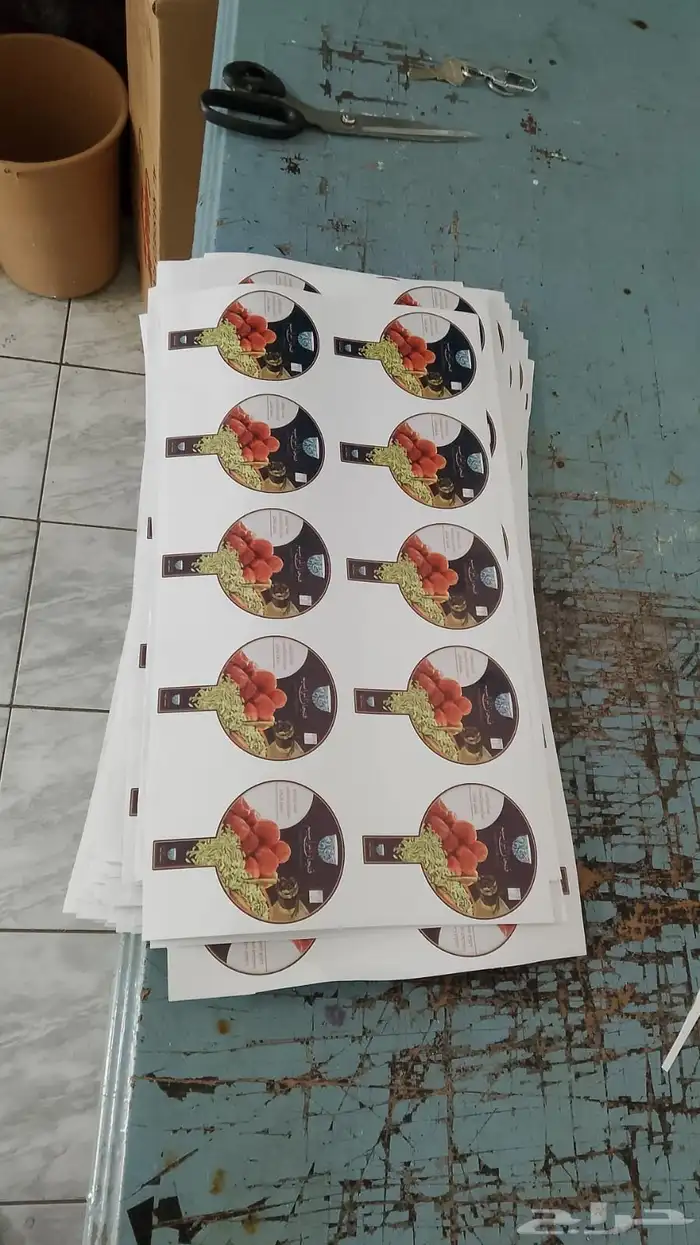 طباعه لوحات استكرات بنر للمحلات الفنادق محطات مولات مواقع 7