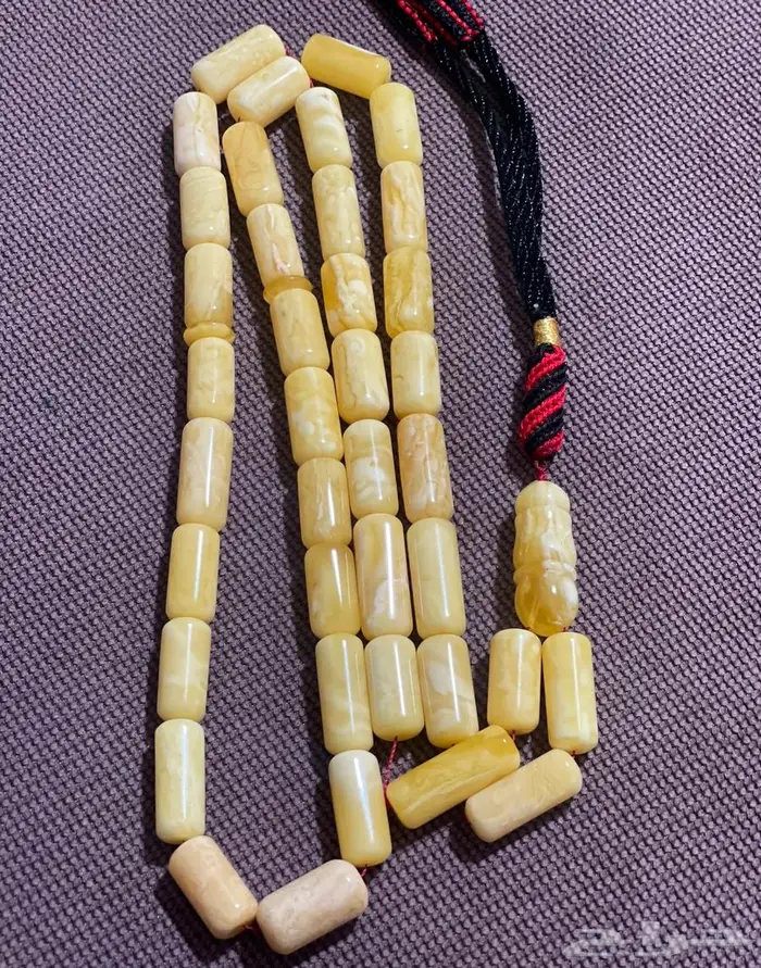 سبح وخواتم منوعة للبيع 3