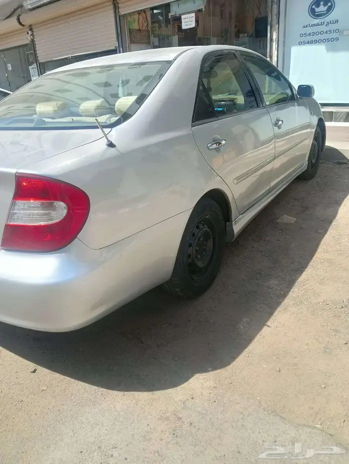 تويوتا كامري 2005 فضي   للبيع 2