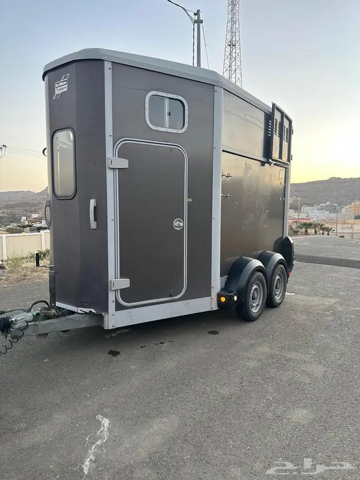 نقل خيل داخل وخارج جدة عربة ايفور ويليام 4