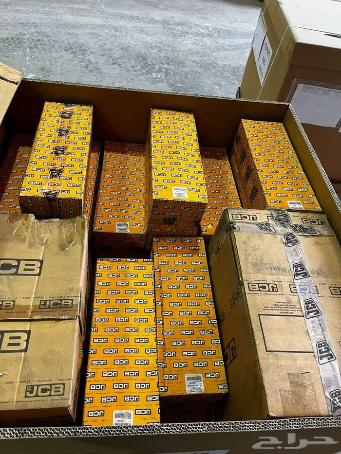 قطع غيار ومستلزمات معدات ثقيلة- مخزون جاهز وشحن داخل المملكة 0